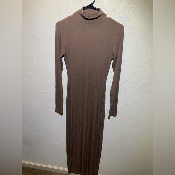 SKIMS Soft Lounge Long Sleeve Turtleneck Maxi Dress - Picture 2 of 5